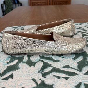 Clarks Dunbar Granby Leather Gold
Metallic Loafers Size 9 1/2M